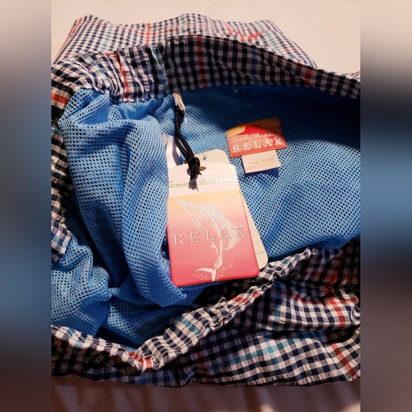 Tommy Bahama Mens plaid beach shorts XXL - Picture 8 of 8